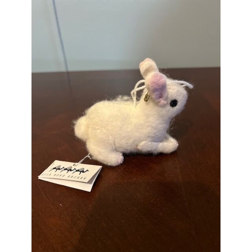 Handmade Silk Road Bazaar White Wool Easter Bunny Figurine